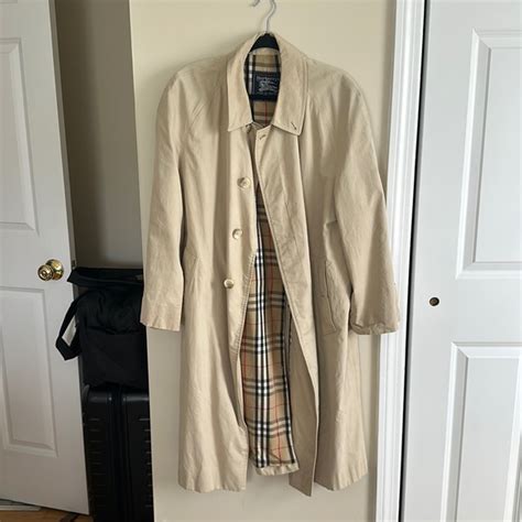 burberry finsbury coat|burberry camden trench coats.